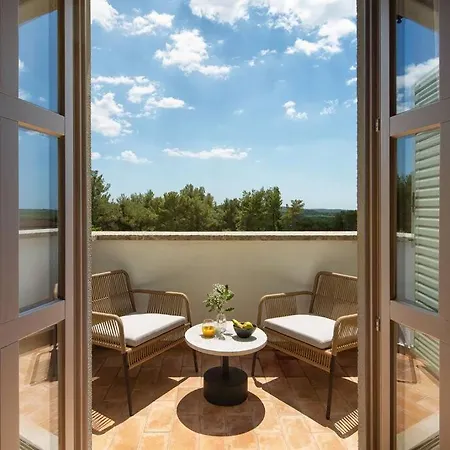 Βίλα Rustic Rorripa With A Pool In Istria *